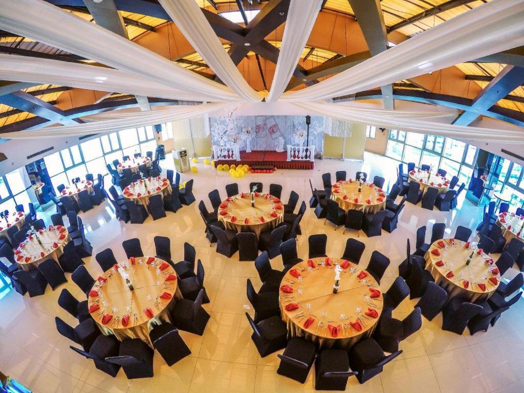 Grand Xing Imperial Hotel Iloilo City Exterior photo