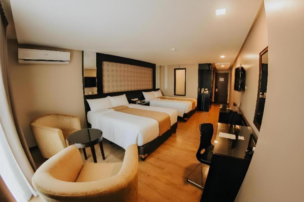 Grand Xing Imperial Hotel Iloilo City Exterior photo